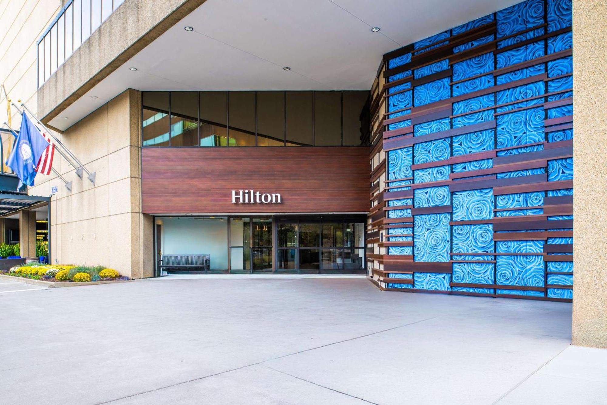 Hilton Lexington Downtown Hotel Bagian luar foto